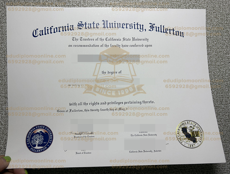 CSUF 文凭